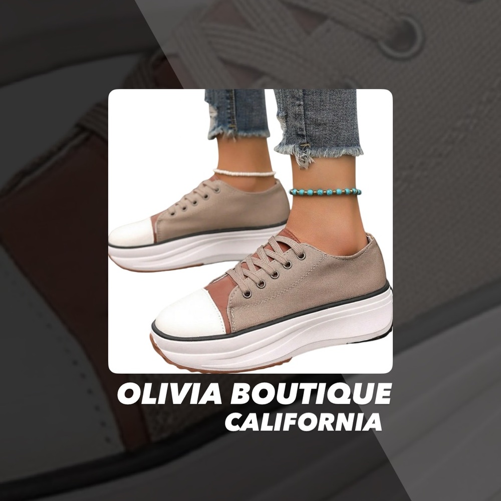 NWT Olivia Boutique California Evelouise Comfortable Sneakers